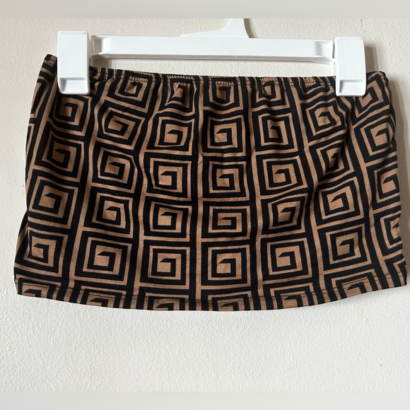 Windsor 2 piece set! - Picture 2 of 7